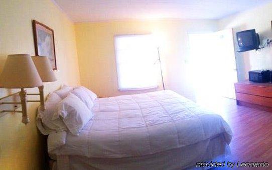 Falcon Motel Buxton Bagian luar foto