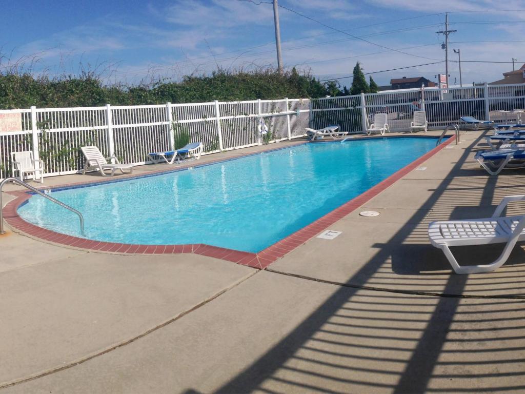 Falcon Motel Buxton Bagian luar foto